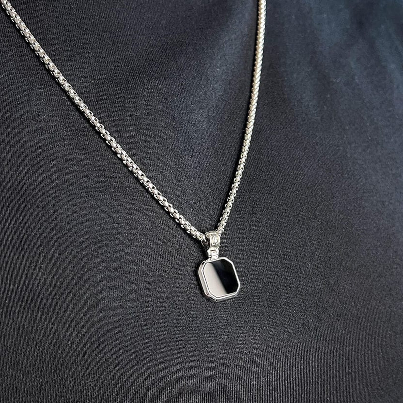 Square Pandent With Black Locket